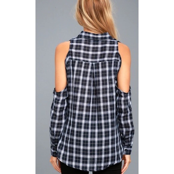 LULUS blue top  Navy Blue Plaid Cold-Shoulder blouse size XS - Picture 5 of 10